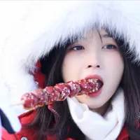 银临的头像 - 机器猫次元