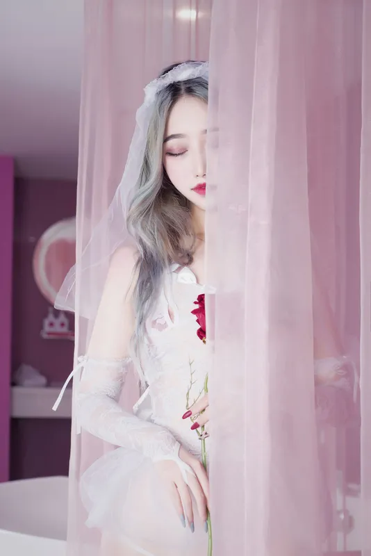 图片[1] - eloise软软 - 写真合集 [30套] [持续更新] - 机器猫次元 - 机器猫次元