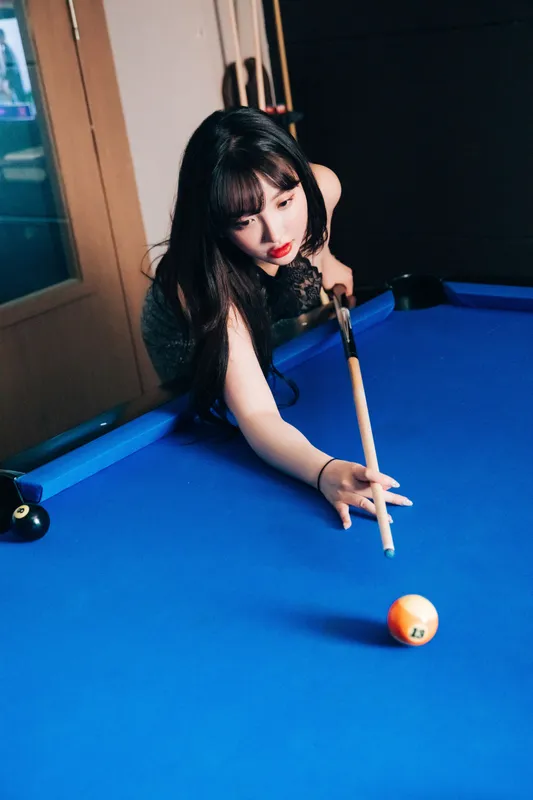 [LOOZY] Yeeun – Player [92P] - 机器猫次元