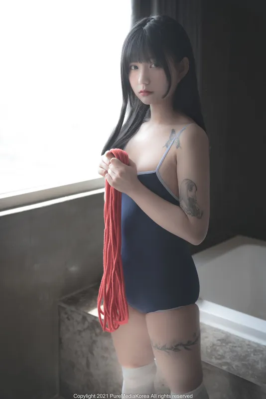 [PURE MEDIA] Vol.073 - Hizzy [77P]