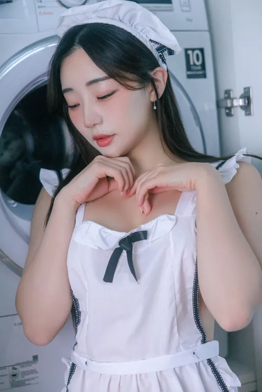 SWEETBOX – Friya – Vol.4 Maid [53P] - 机器猫次元