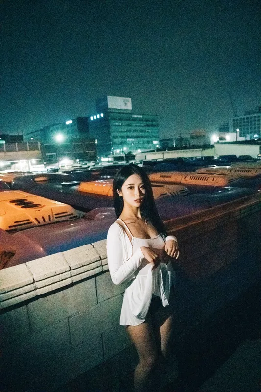 LOOZY Bomi - Night Roads [102P]