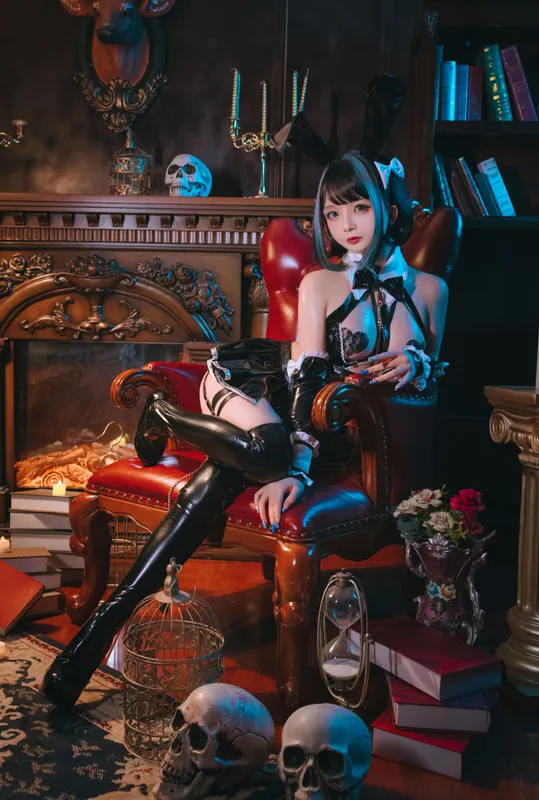 日奈娇 - 万圣恶魔皮衣 [66P]