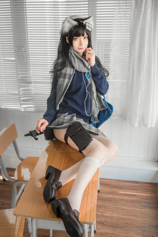 izumi泉桃子 – 纯白毕业季 [40P] - 机器猫次元