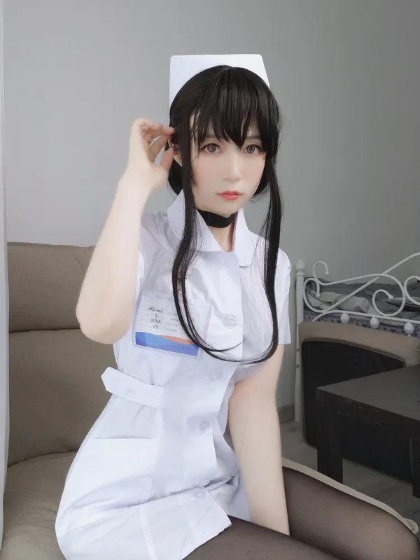 白银81 – 长发小护士 [66P] - 机器猫次元