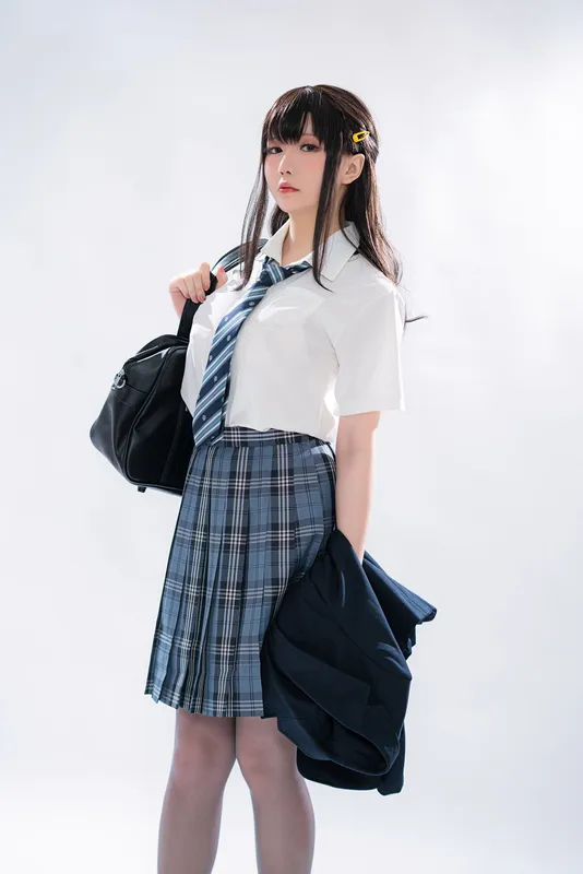 星之迟迟 – 滴水JK [100P] - 机器猫次元