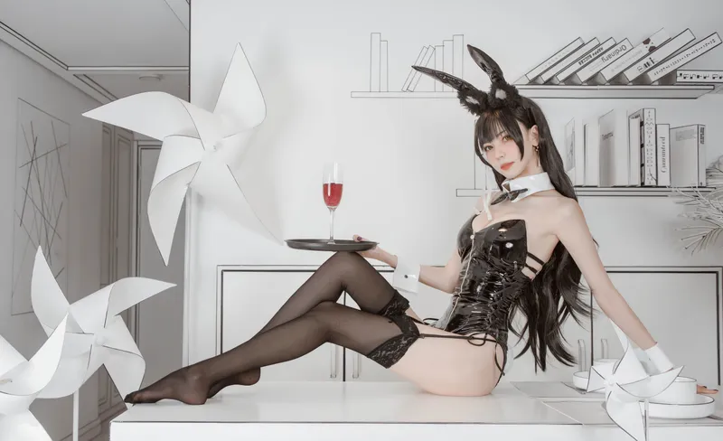 你的负卿 爱宕兔女郎 [30P]