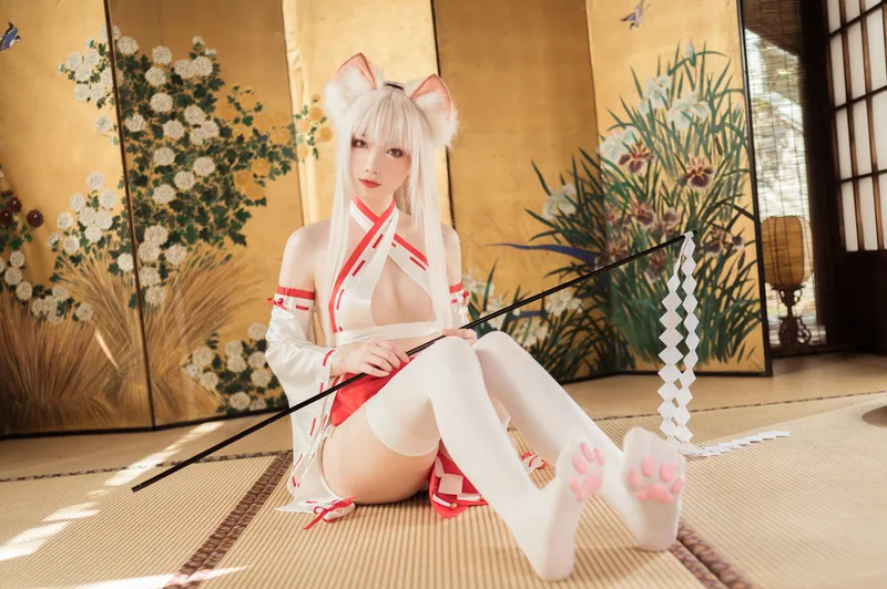妖少you1 – 稻荷巫女 [15P] - 机器猫次元