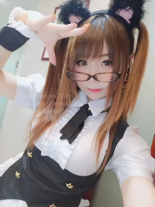 摇摇乐yoyo – 黑丝女仆 [59P] - 机器猫次元