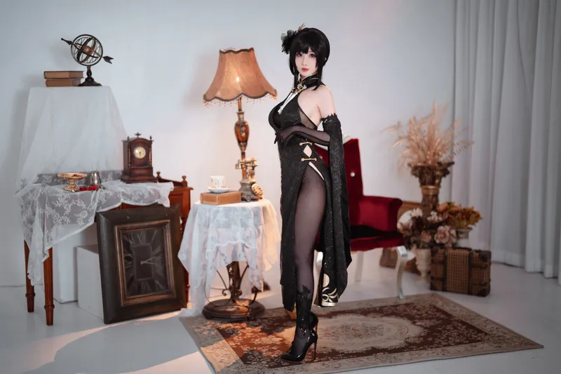 rioko凉凉子 – 黑白镇海 [35P] - 机器猫次元
