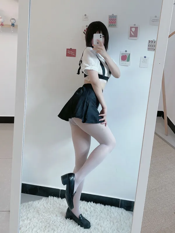 田璐璐 – 白丝短裙 [100P] - 机器猫次元