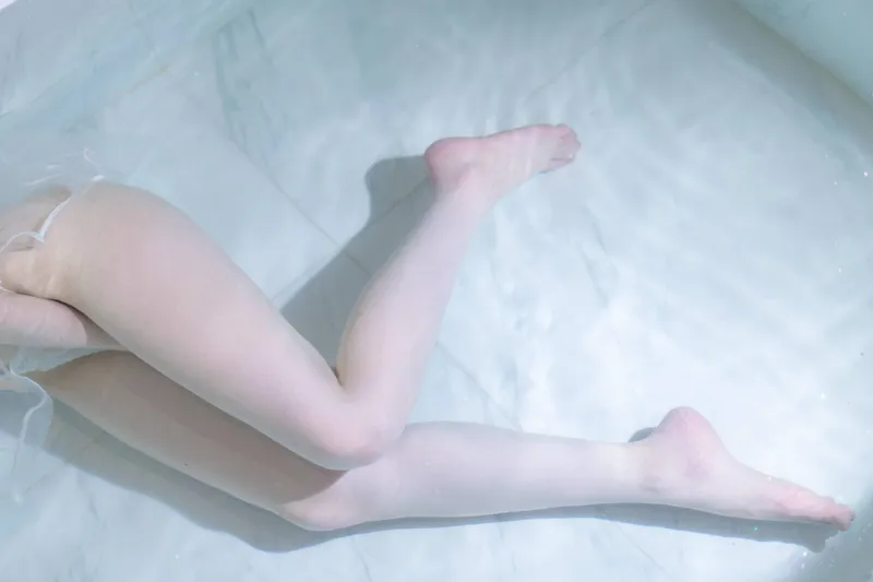 星野咪兔 – 情趣蕾丝 [10P] - 机器猫次元