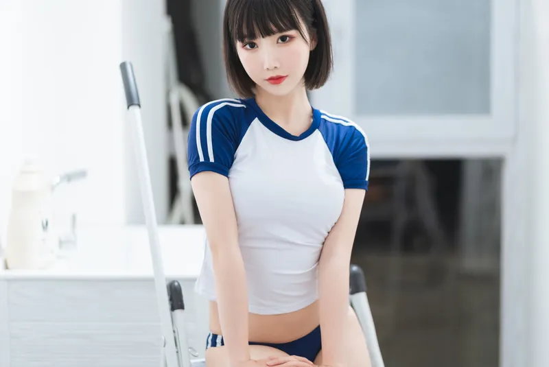 面饼仙儿 – 体操服 [24P] - 机器猫次元