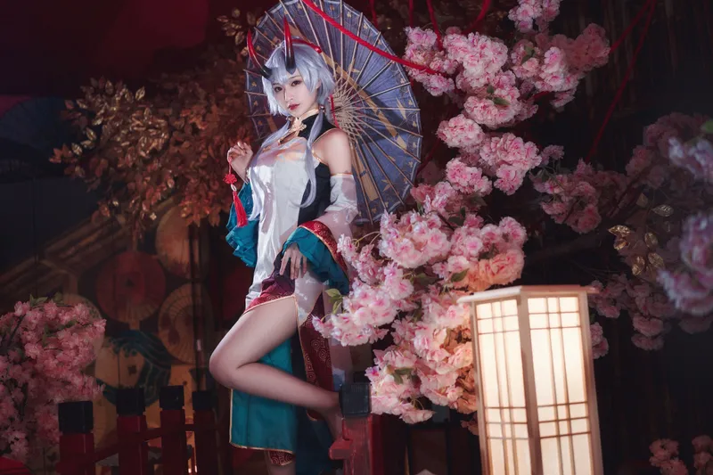 铁板烧鬼舞w - 巴御前 [17P]