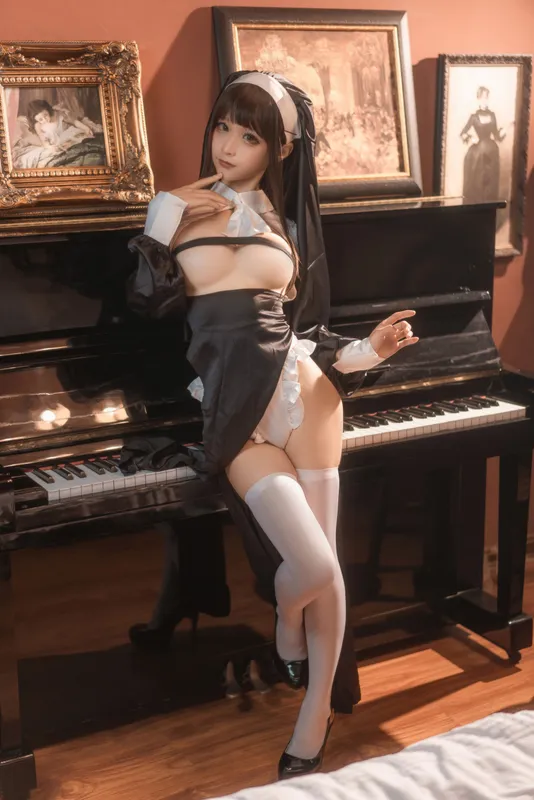 蠢沫沫 – 仆-修女 [42P] - 机器猫次元