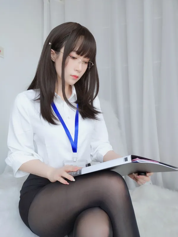 白银81 – 制服 [119P] - 机器猫次元