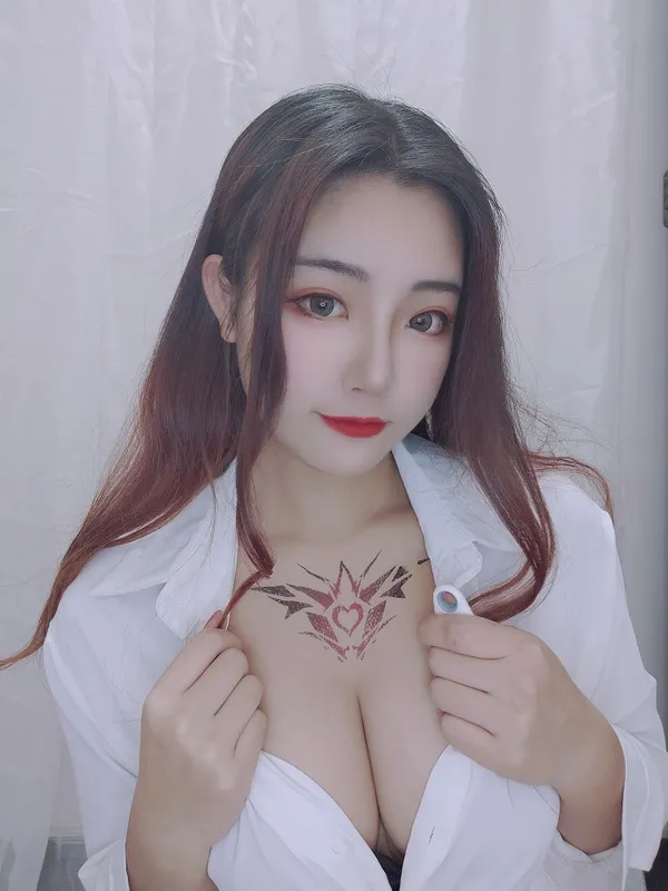 妃诺 – OL制服 [104P] - 机器猫次元