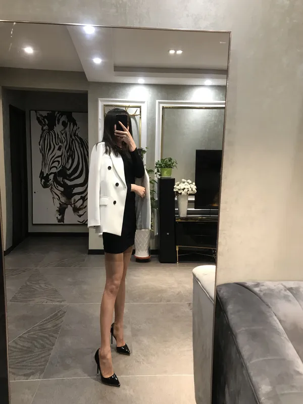 麋鹿_Monroe 2020.04.09 桃肉吊袜 [37P] - 机器猫次元