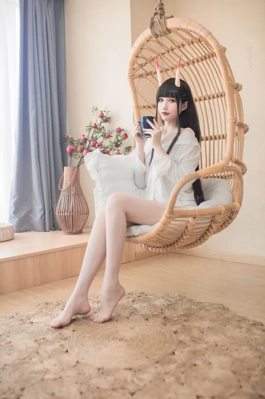 花兮_honoka - 能代 宁静的六叠间 [18P]