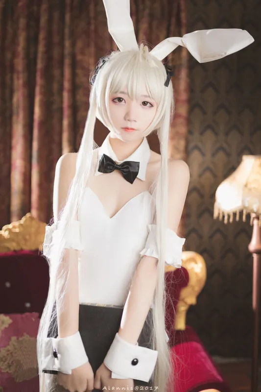 五更百鬼 – 兔女郎+白丝美腿 [21P] - 机器猫次元