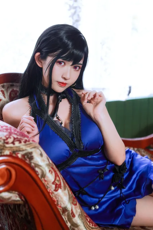 鳗鱼霏儿 – 蒂法礼服 [21P] - 机器猫次元