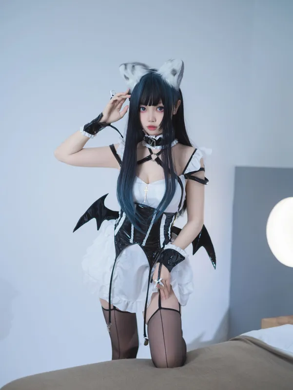 洛桑w伊梓 – 猫耳小恶魔 [41P] - 机器猫次元
