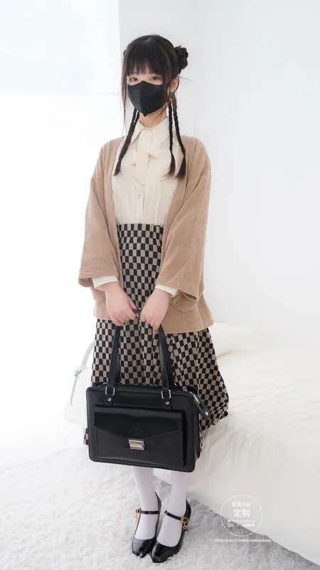 [紧急企划] EX-007 见希w 民国制服 [88P] - 机器猫次元
