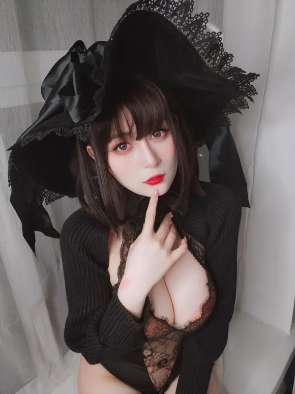 白银81 – 柴郡 [22P] - 机器猫次元