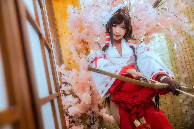鳗鱼霏儿 - 巫女 [19P]