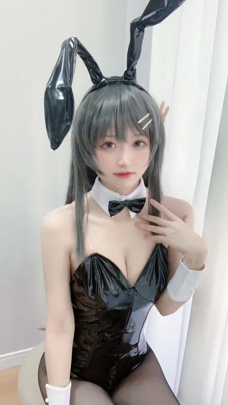 千阳 - 麻衣学姐兔子装 [19P]