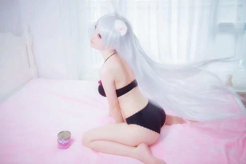 妖少you1 – 羽川翼 [11P] - 机器猫次元