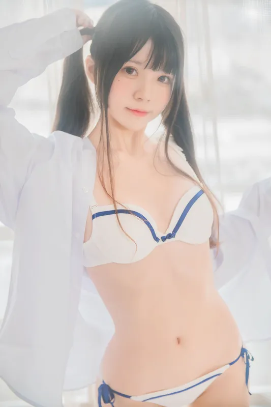 桜桃喵 《白衬衫双马尾》 [47P] - 机器猫次元