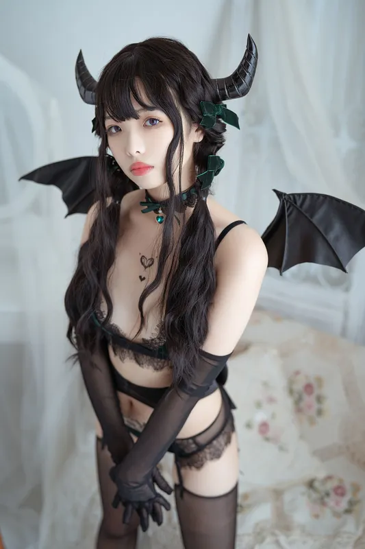 雯妹不讲道理 - 魅魔 Proud devil [50P]