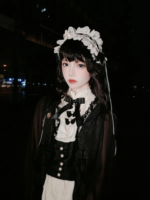 桜桃喵 - Doll [18P]