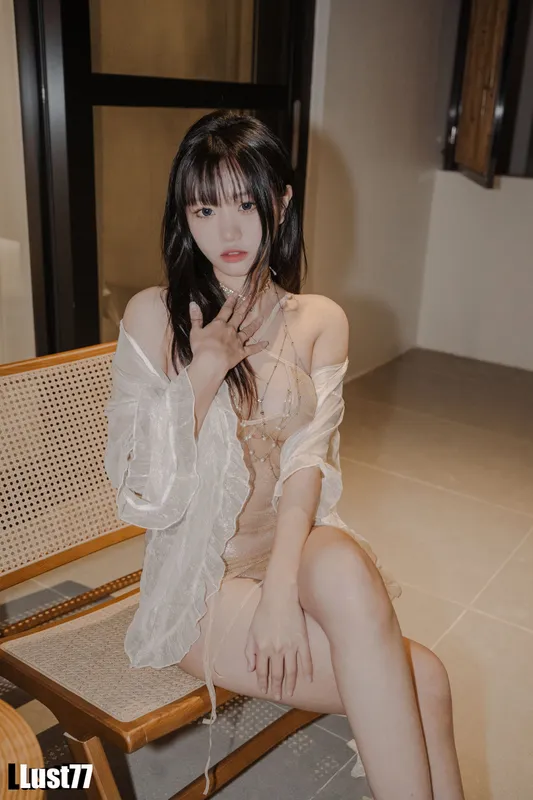 柒柒要乖哦 – 纸醉金迷 [90P] - 机器猫次元