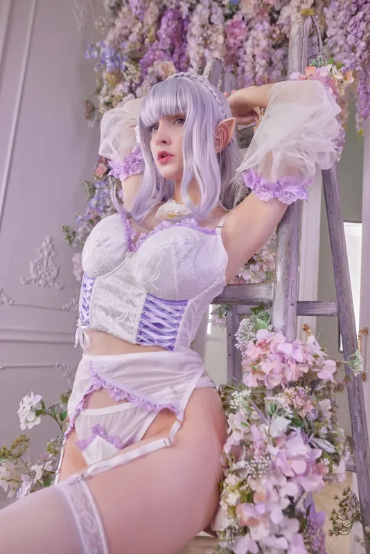 Hologana – Emilia Lingerie [26P] - 机器猫次元