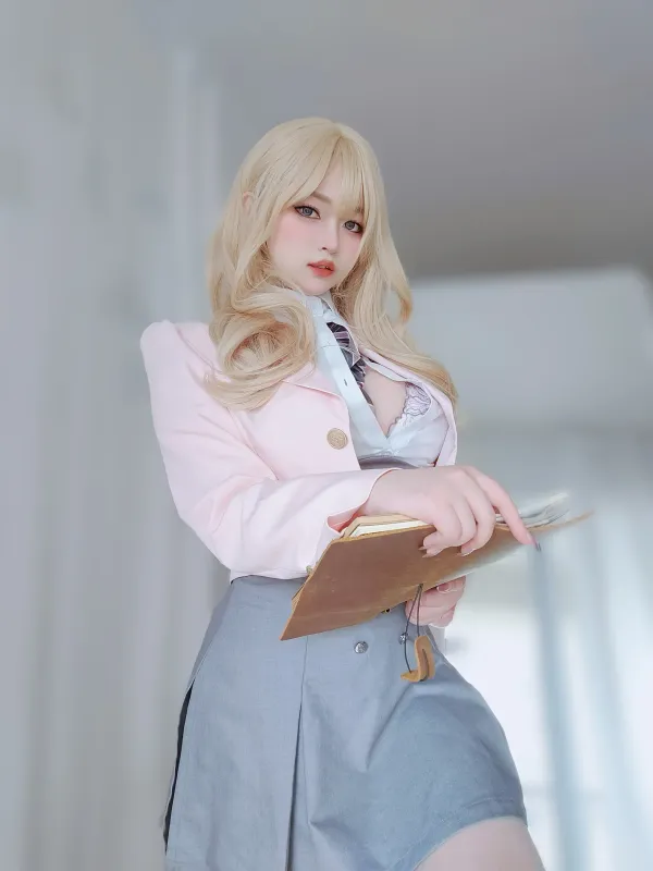 女主K – 催眠傲娇的前辈 [78P] - 机器猫次元