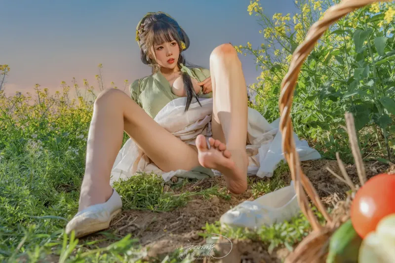 咬一口兔娘 – 田耕记 [70P] - 机器猫次元