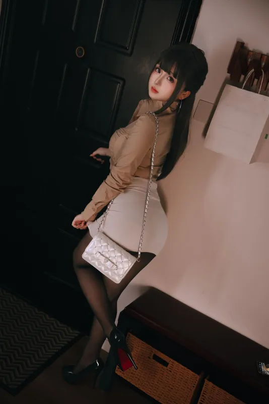 日奈娇 - 醉酒的同事 [120P]