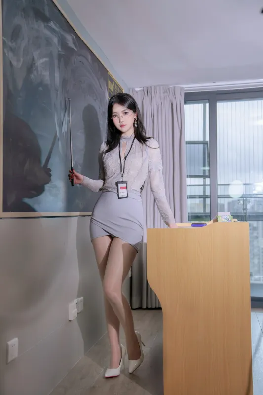 不呆猫 - 亮丝纯欲教师 [59P]
