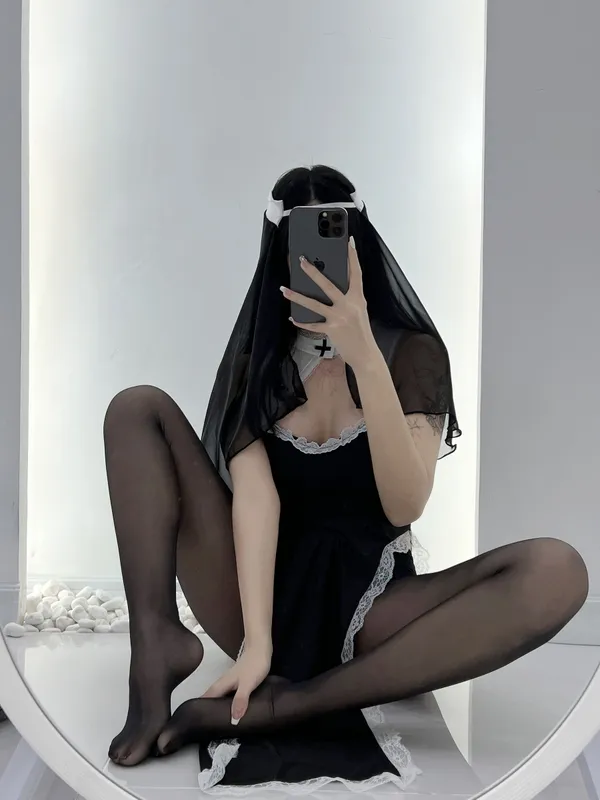 魚神 – 修女服 [26P] - 机器猫次元