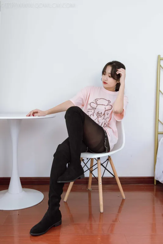 物恋传媒 NO.1115 小敏-冬日得遥望 [189P+1V／5.32GB] - 机器猫次元