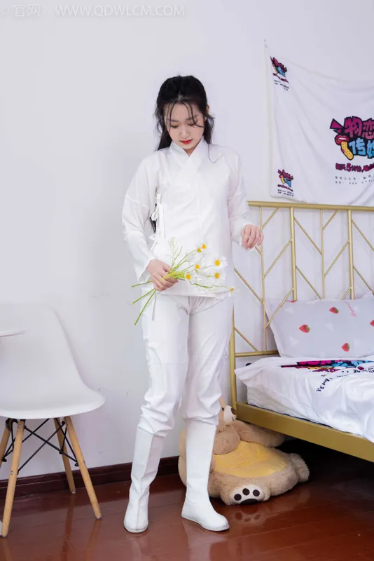 物恋传媒 NO.1461 小敏-古色缱绻 [162P-1V-4.11G] - 机器猫次元