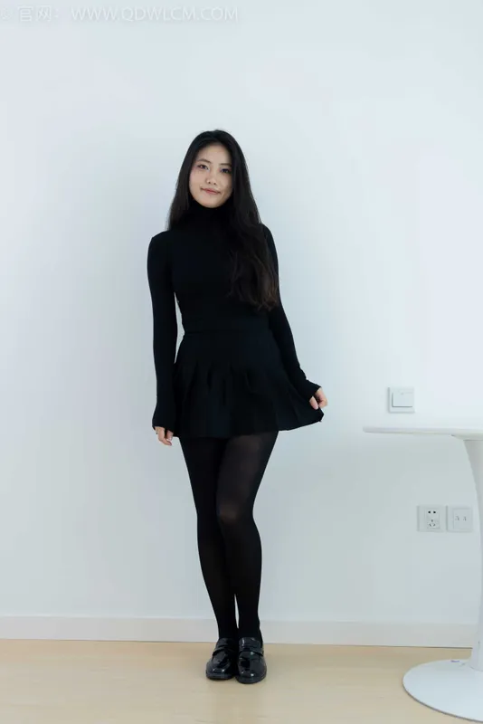 物恋传媒 NO.1667 香香-更好的自己 [159P-1V-3.51G] - 机器猫次元