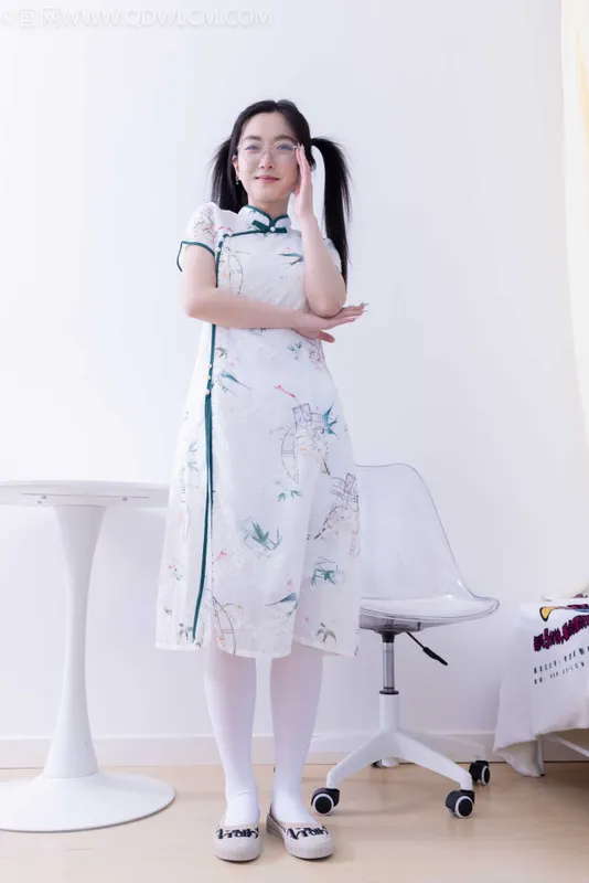 物恋传媒 NO.1935 川川-池中鱼 [159P-1V-4.61G] - 机器猫次元