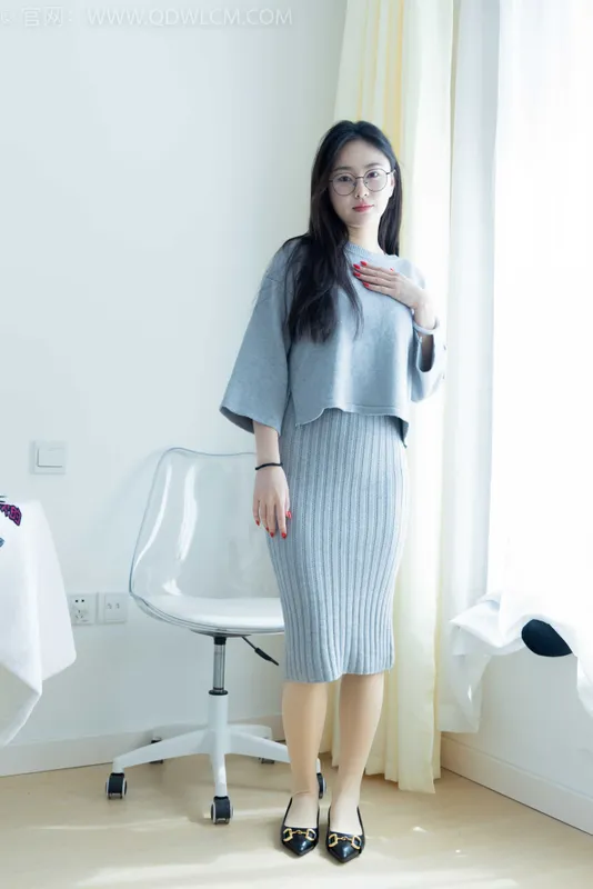 物恋传媒 NO.2034 美兔-沉溺悲伤 [149P-1V-3.98G] - 机器猫次元