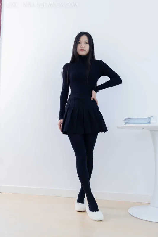 物恋传媒 NO.2137 茯苓-一起出逃 [170P-1V-4.43G]