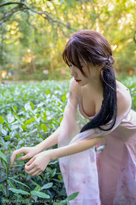 秀人网 No.5690 婠婠么 美腿长裙 - 机器猫次元