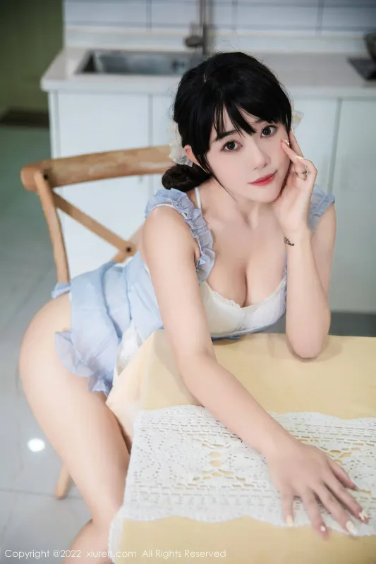 秀人网 No.5834 严利娅Yuliya 丰腴美臀 - 机器猫次元