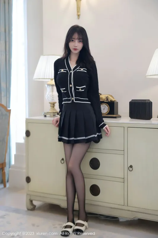 XiuRen 秀人 No.7287 玥儿玥er 薄纱内衣杭州旅拍 [83P] - 机器猫次元